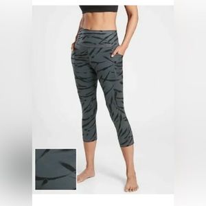 Athleta Women leggings